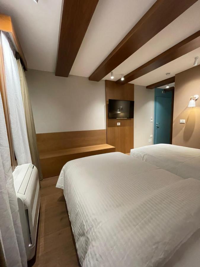 Palorto Traditional Hotel Gjirokastër المظهر الخارجي الصورة