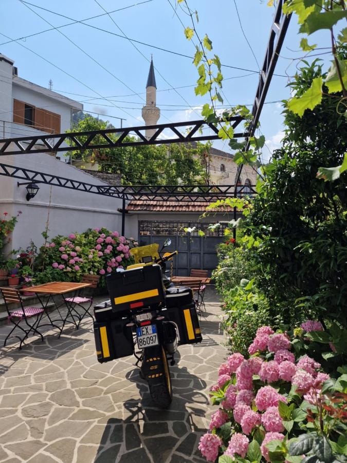 Palorto Traditional Hotel Gjirokastër المظهر الخارجي الصورة